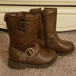 Girls boots